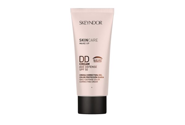 DD Cream (Blue Light Technology)